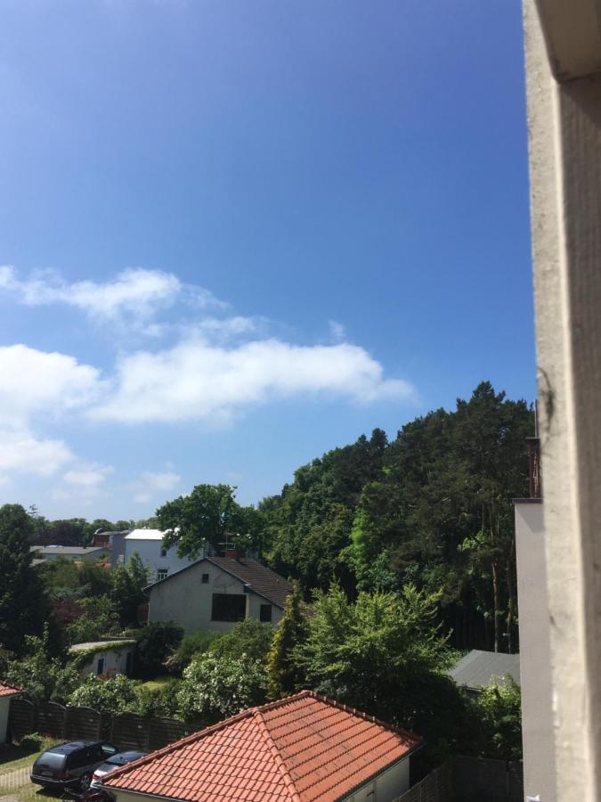 Ostseewind - In Der Strandstrasse-fuehrt Zur Seebruecke